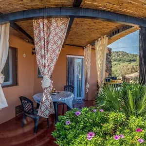 https://appartamento-monica.sicilyhotelsitaly.net