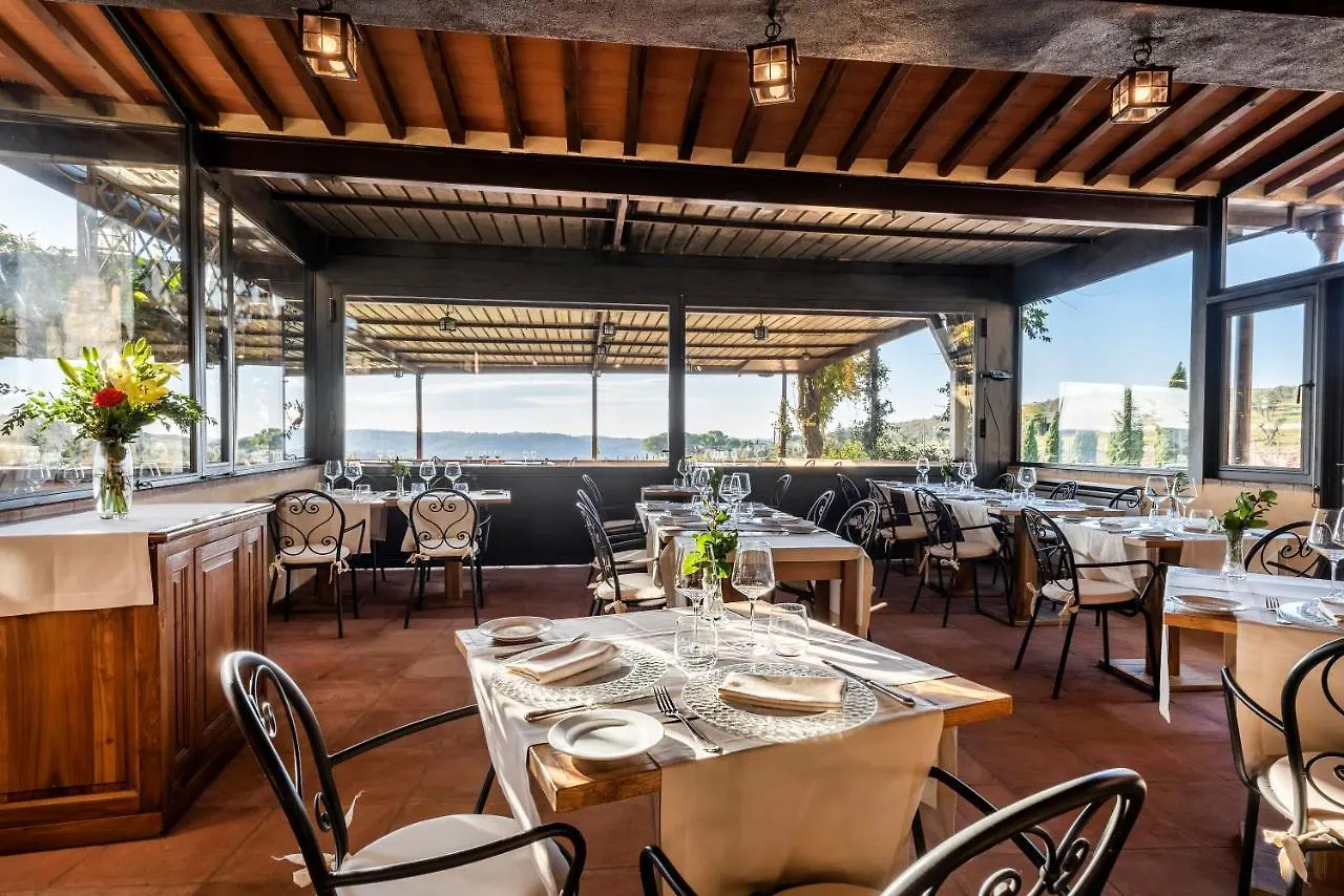 Relais Vignale & Spa Radda in Chianti Hotel